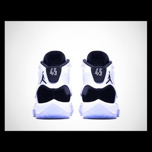 Jordan retro 11 concord OG 2018 re-released